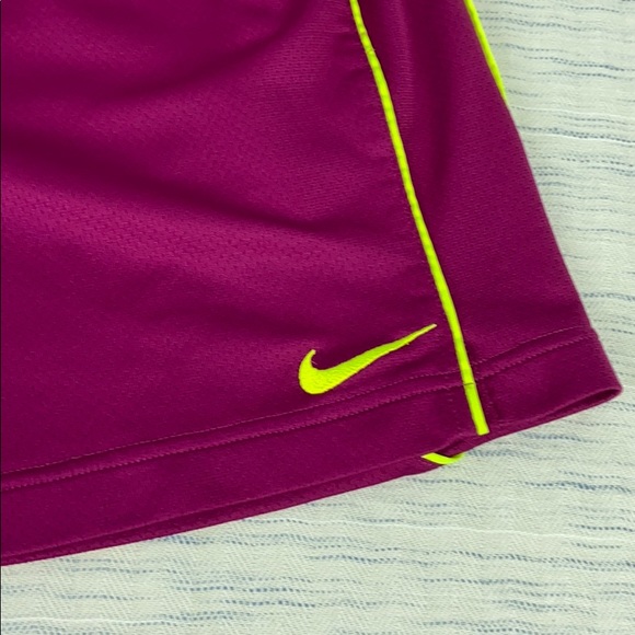 Nike Dri Fit Raspberry Soccer Athletic Shorts Sz L - Picture 3 of 6